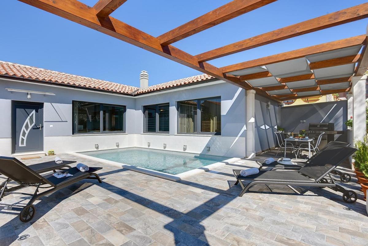 Villa Sunny Home Воднян Екстер'єр фото
