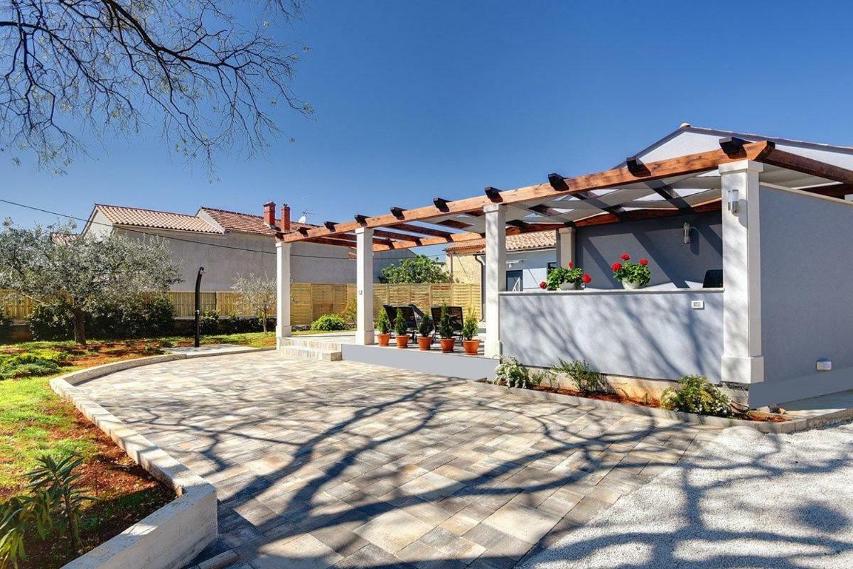 Villa Sunny Home Воднян Екстер'єр фото